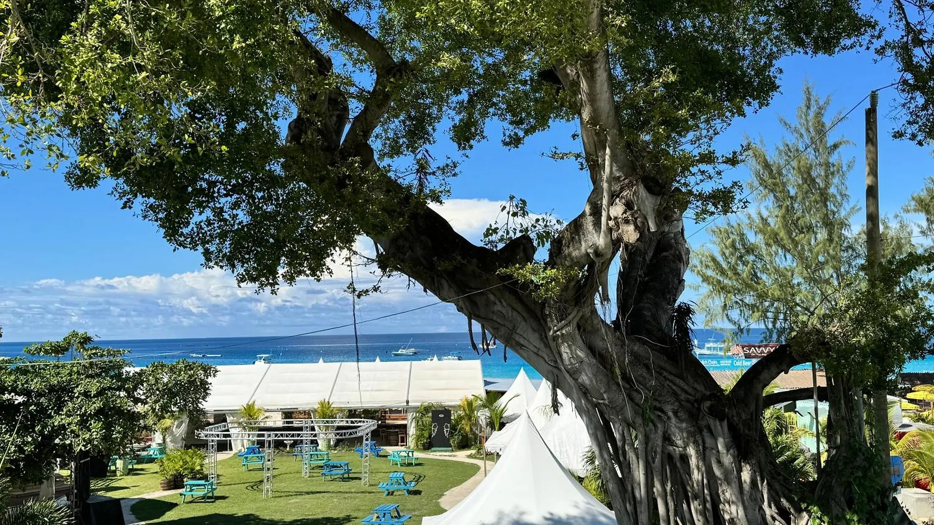 Eden On The Sea Hotel Bridgetown Inn